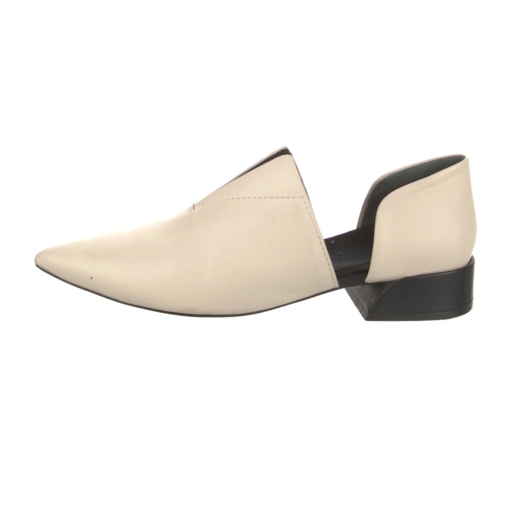 Mercedes Castillo Leather Mules in box